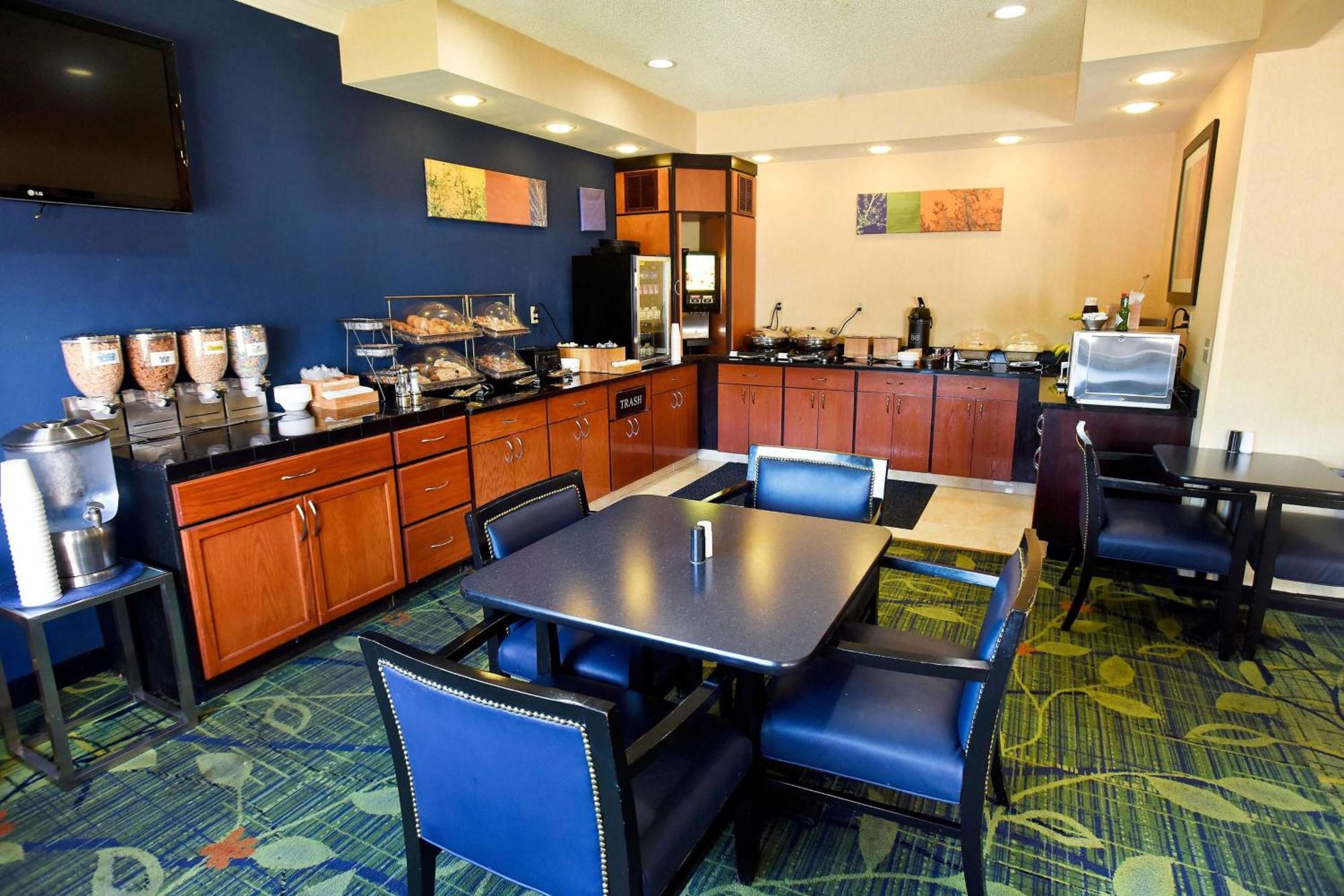 Americinn By Wyndham Hotel 3*